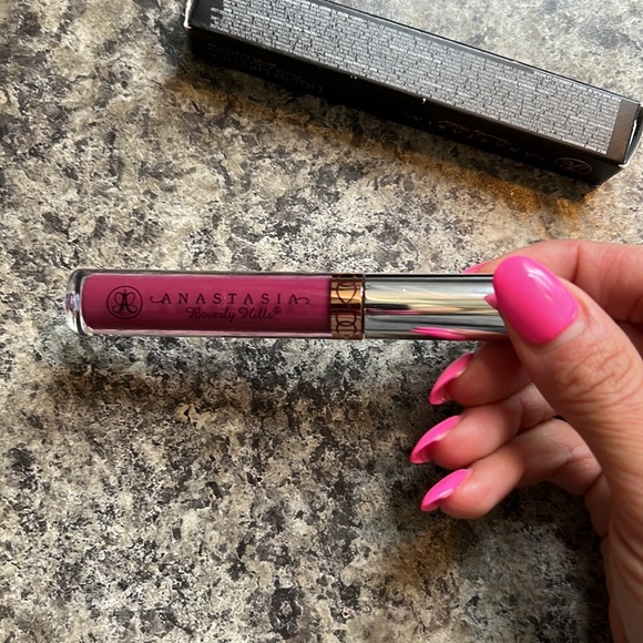 NWT NIB Anastasia Beverly Hills Liquid Lipstick in Craft - Picture 5 of 6